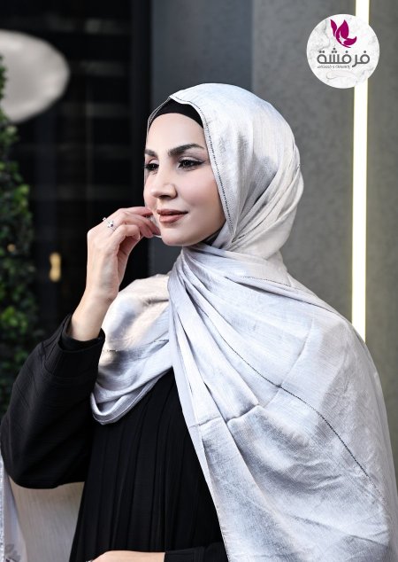 شال كشخة مع ستراس