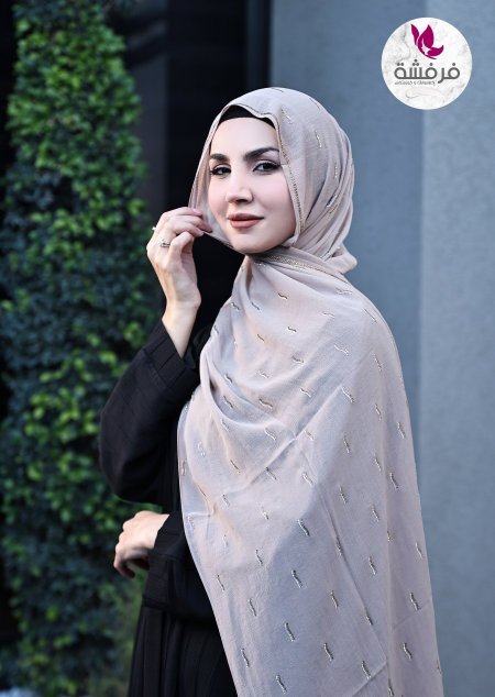 Taupe