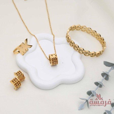 طقم اكسسوارات