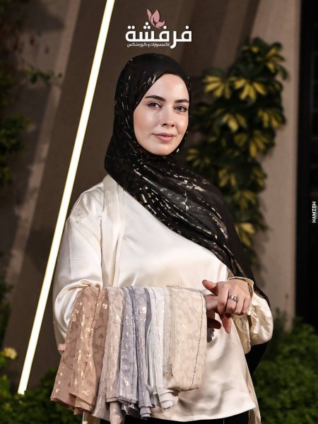 شالة هندي لمعة مع ستراس